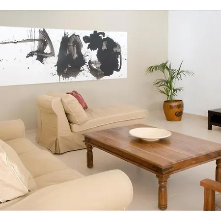 Puerto Del Carmen Sleeps 7 With Pool And Air Con *